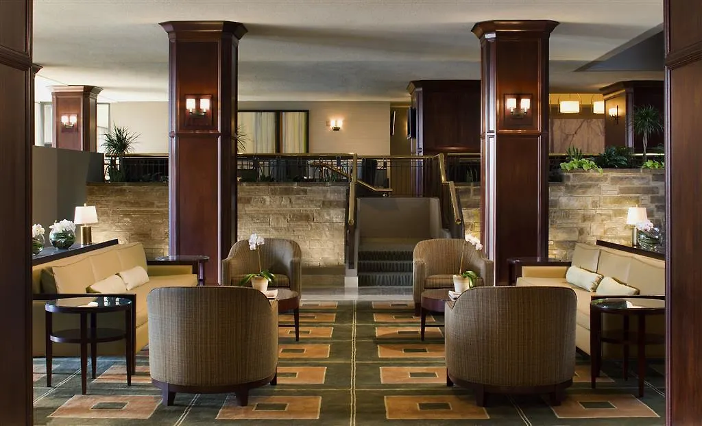 ****  מלון The Westin Toronto Airport קנדה